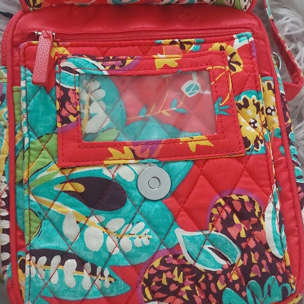 SOLD!! VERA BRADLEY - Picture 6 of 12